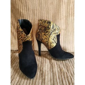 Forever 21 Black Gold Faux Suede Ankle Booties